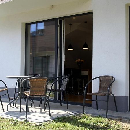 Lawendowy Zakatek - Klimatyzacja - Ogrodek - Prywatny Parking Apartment เชชูฟ ภายนอก รูปภาพ