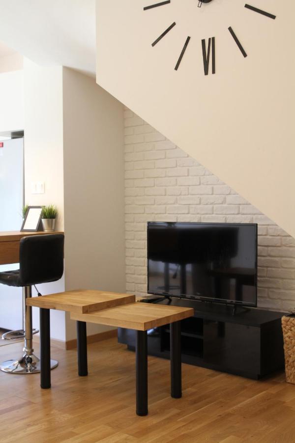 Lawendowy Zakatek - Klimatyzacja - Ogrodek - Prywatny Parking Apartment เชชูฟ ภายนอก รูปภาพ